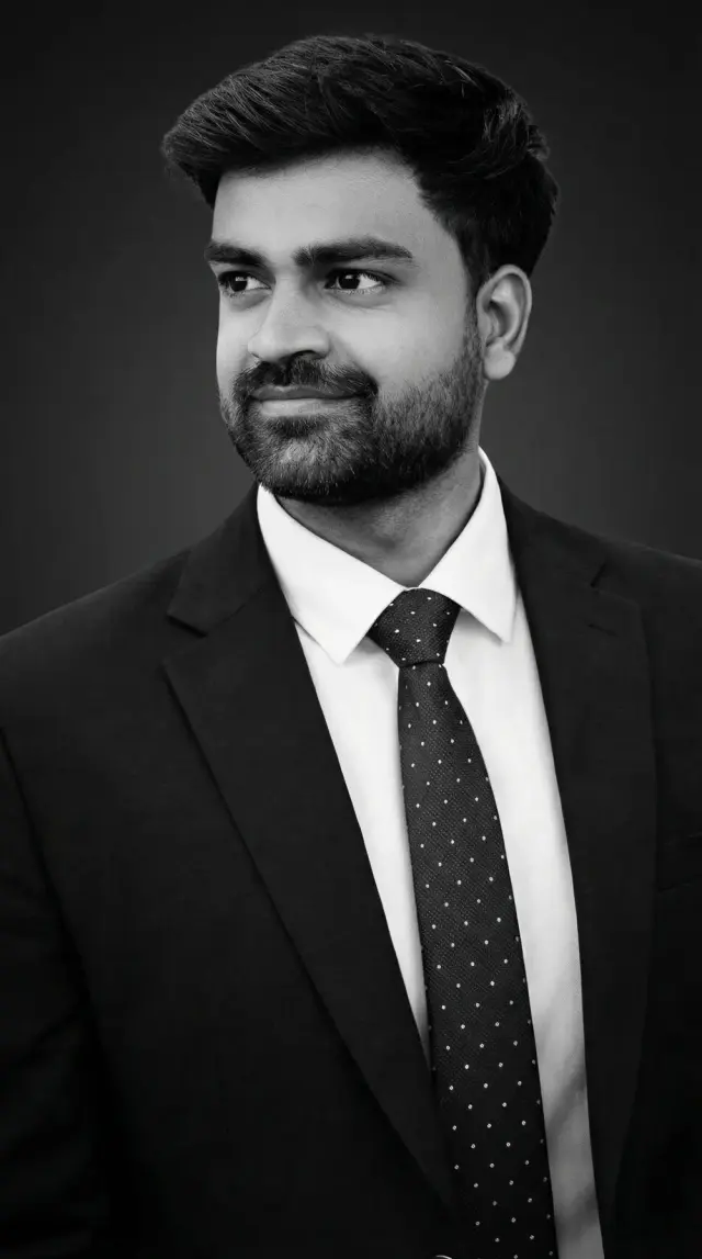 Portrait of Deepak Saini, Co-Founder, Director & Chief Technology Officer